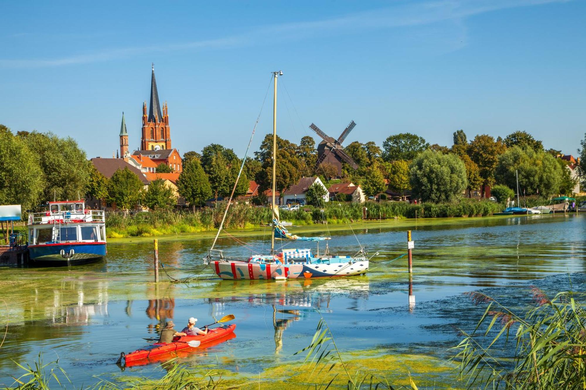 Stilvolle Ferien-Geschaeftswohnung Brandenburger Seenlandschaft ヴェルダー エクステリア 写真